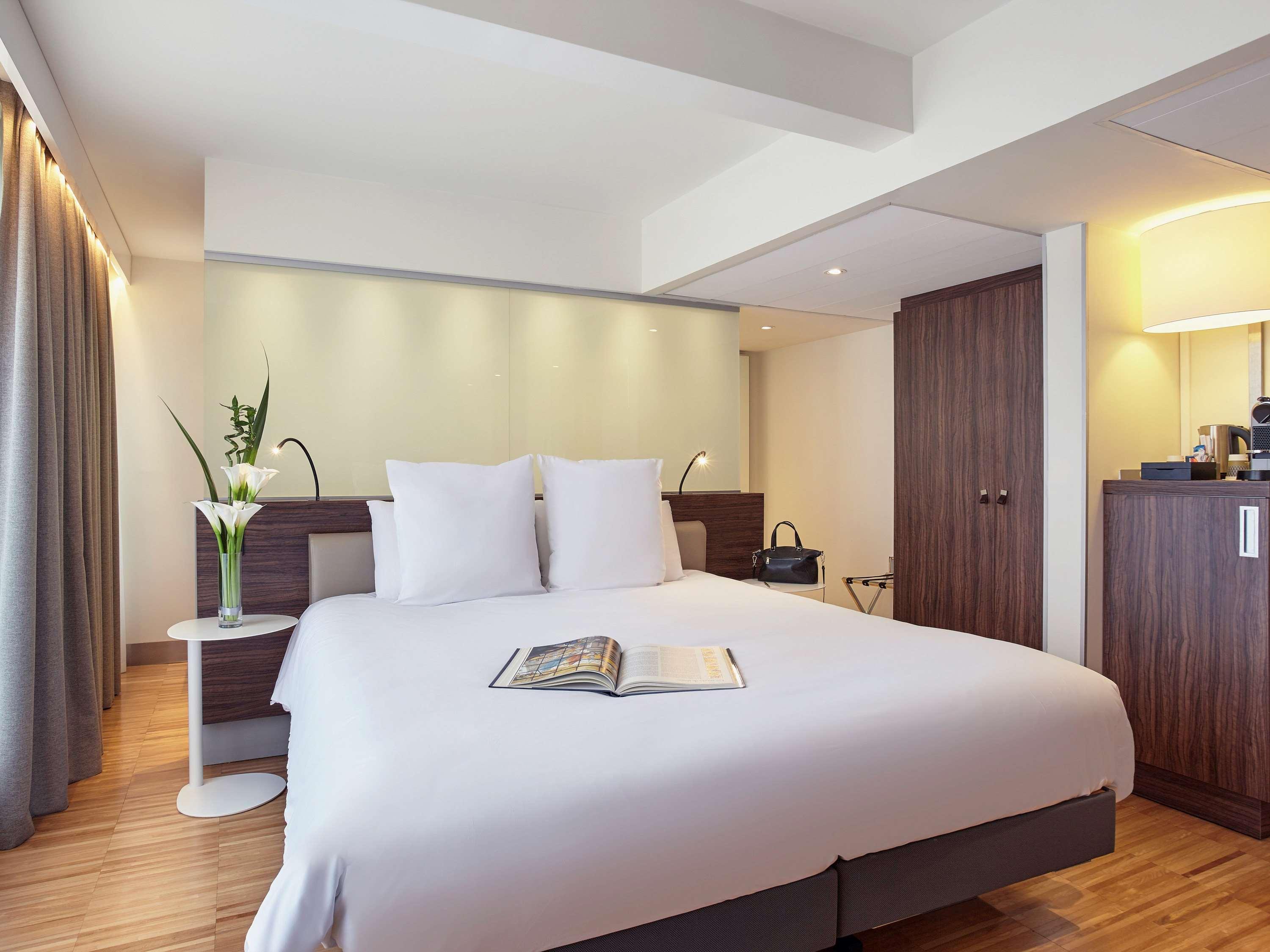 Hotel Mercure Arc De Triomphe Etoile Parijs