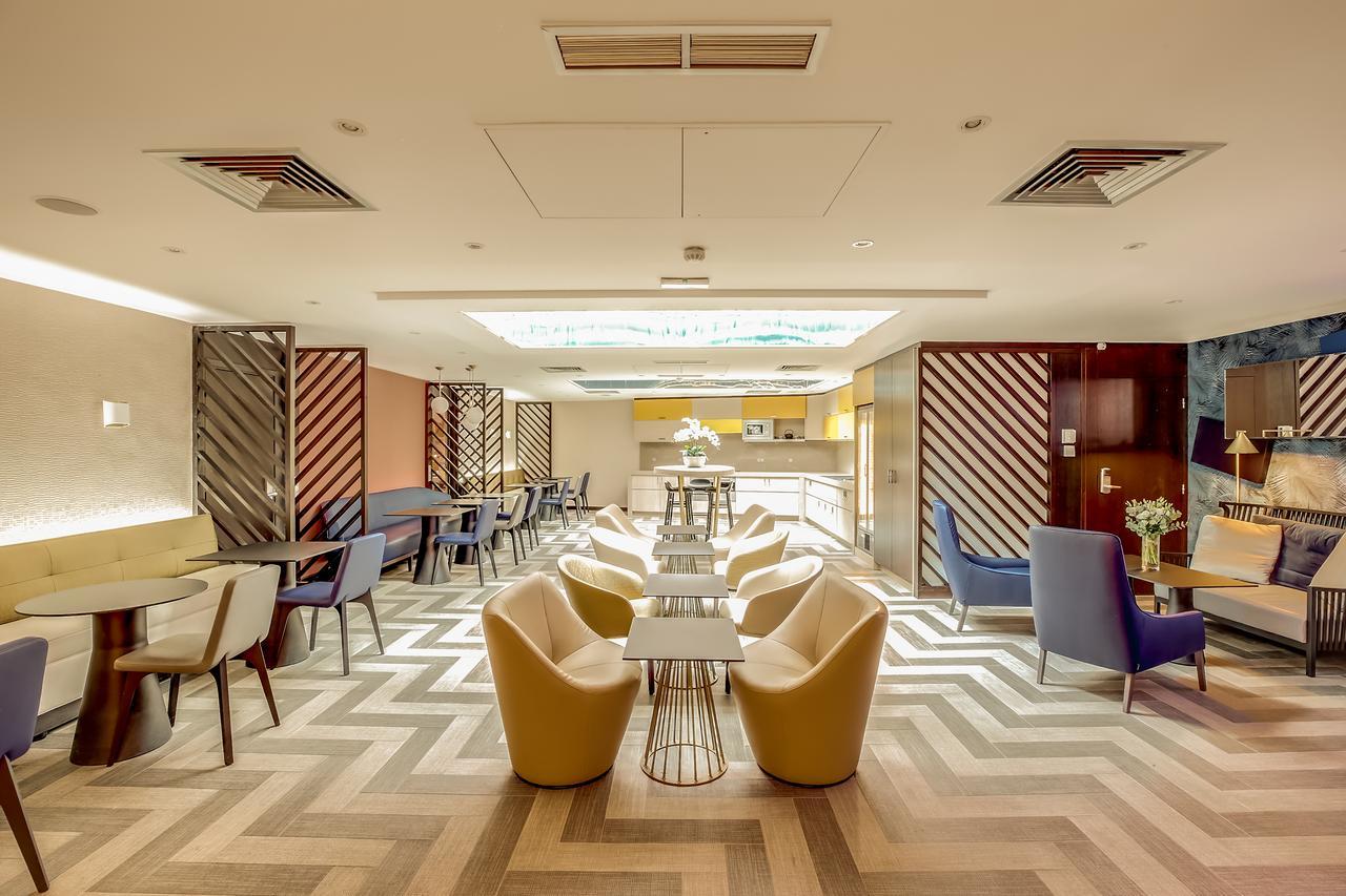Mercure Arc De Triomphe Etoile Parijs